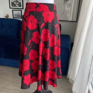 LARK & RO Red & Black Poppy Midi Fully Lined Skirt